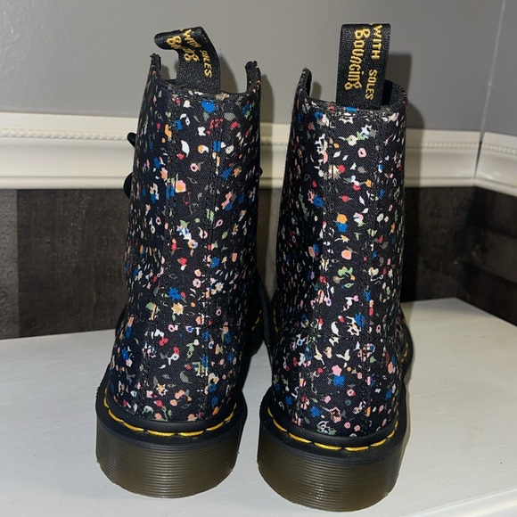 Dr Martens women’s size 9L - Picture 4 of 9